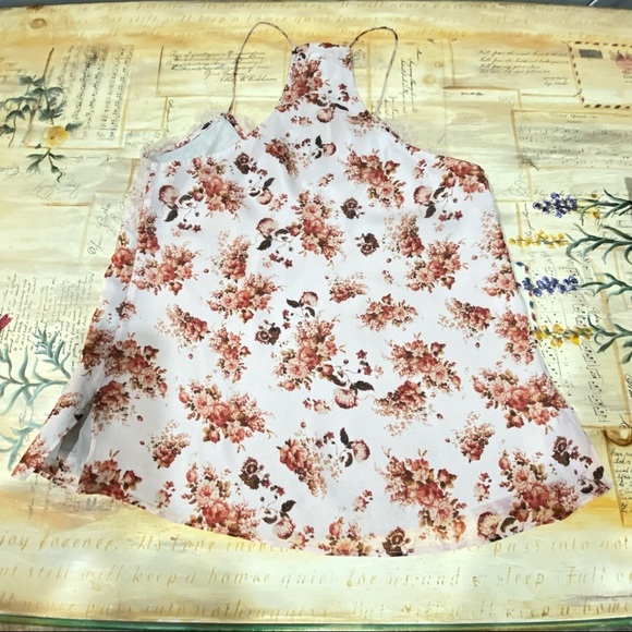 CAMI NYC. The Racer Lace Trim Silk Camisole . Size XS - Picture 8 of 10